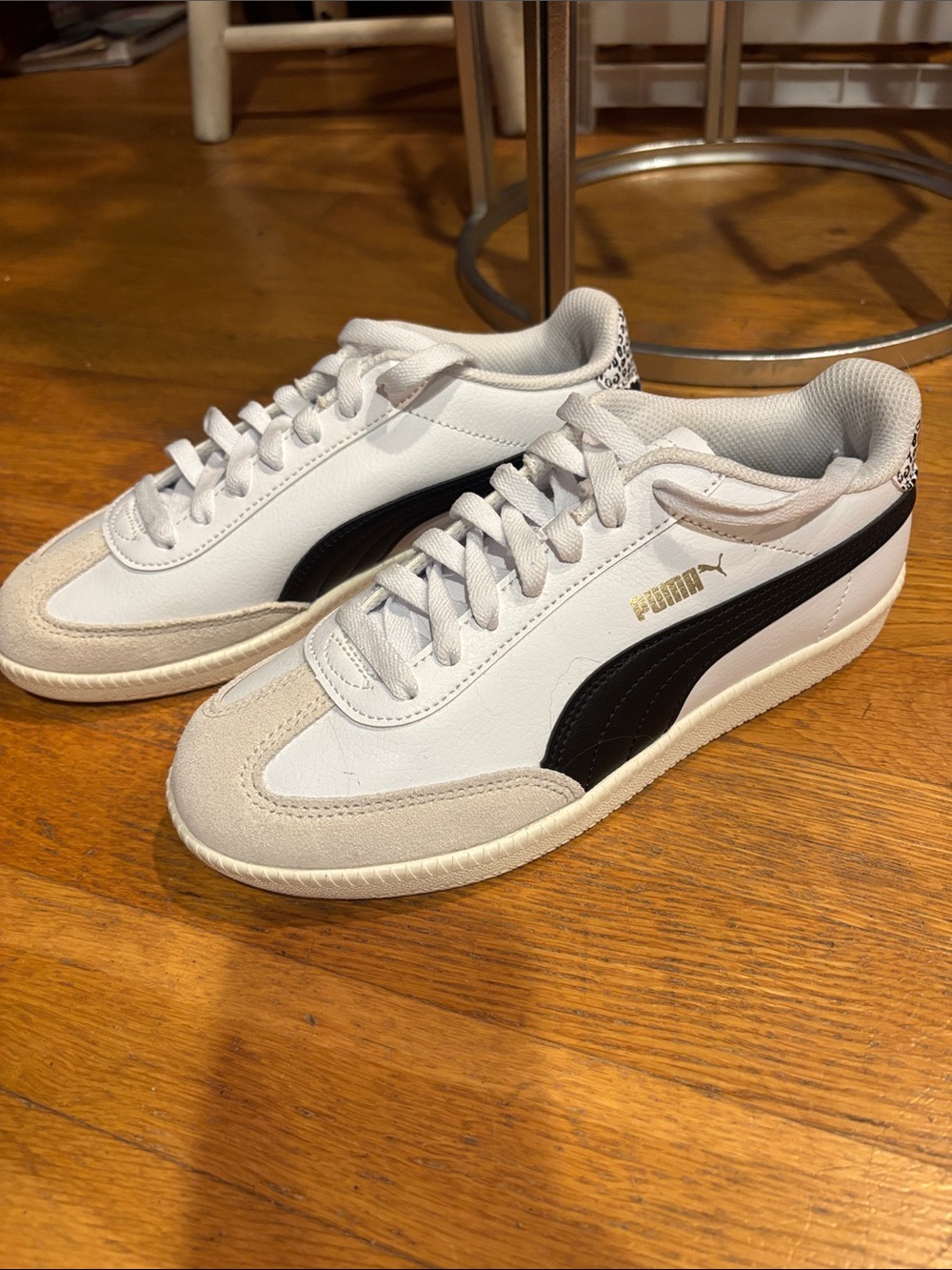 New Puma White Sneakers with Black Formstrip, Leopard heel, and Gold Logo